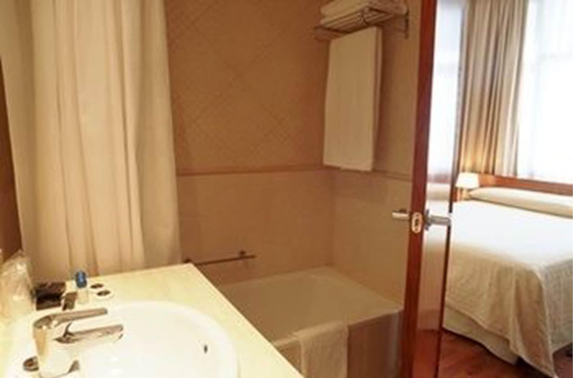 Hlg Citypark Pelayo 2* Barcelona